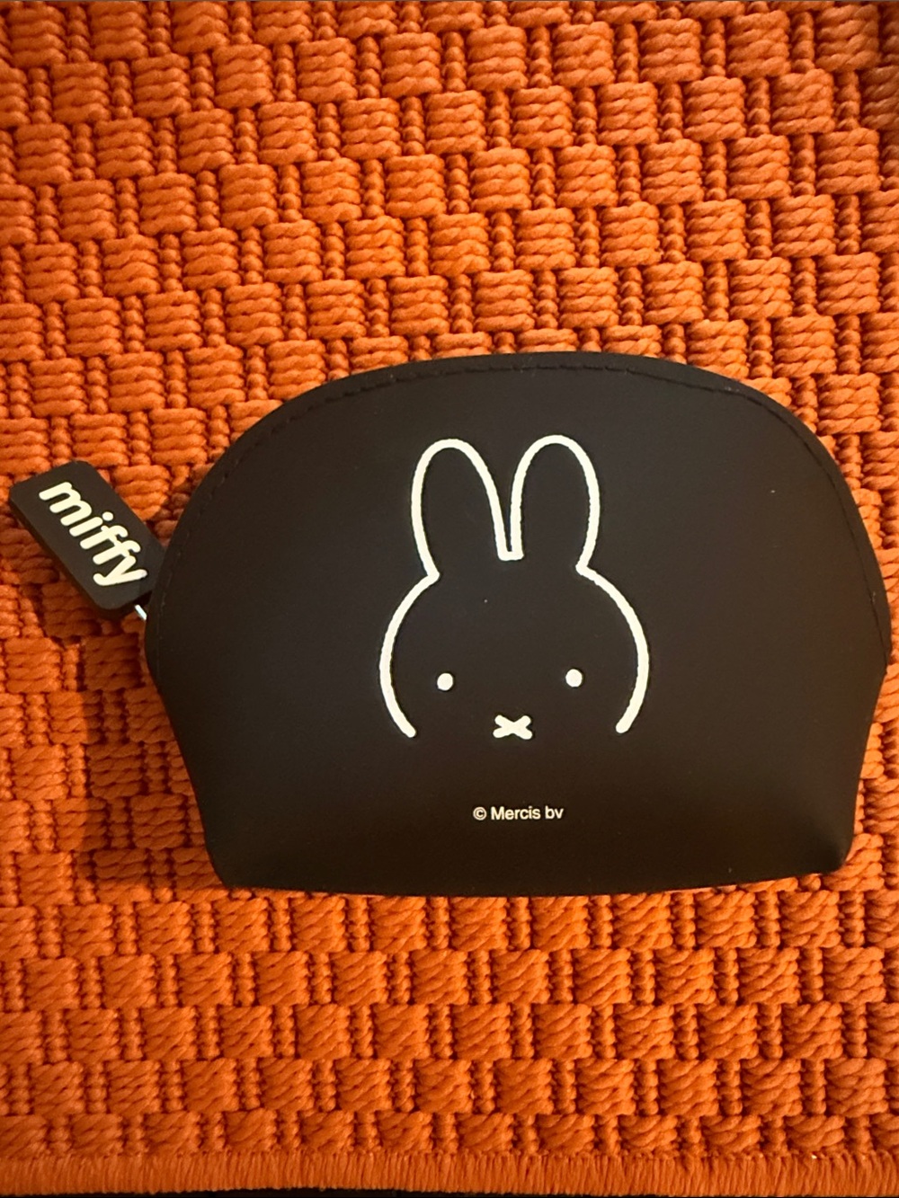 Miffy Black Pouch – Miffy